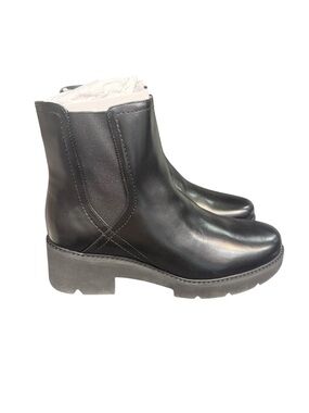 NIB Naturalizer Cade Black Leather Platform Ankle Boots